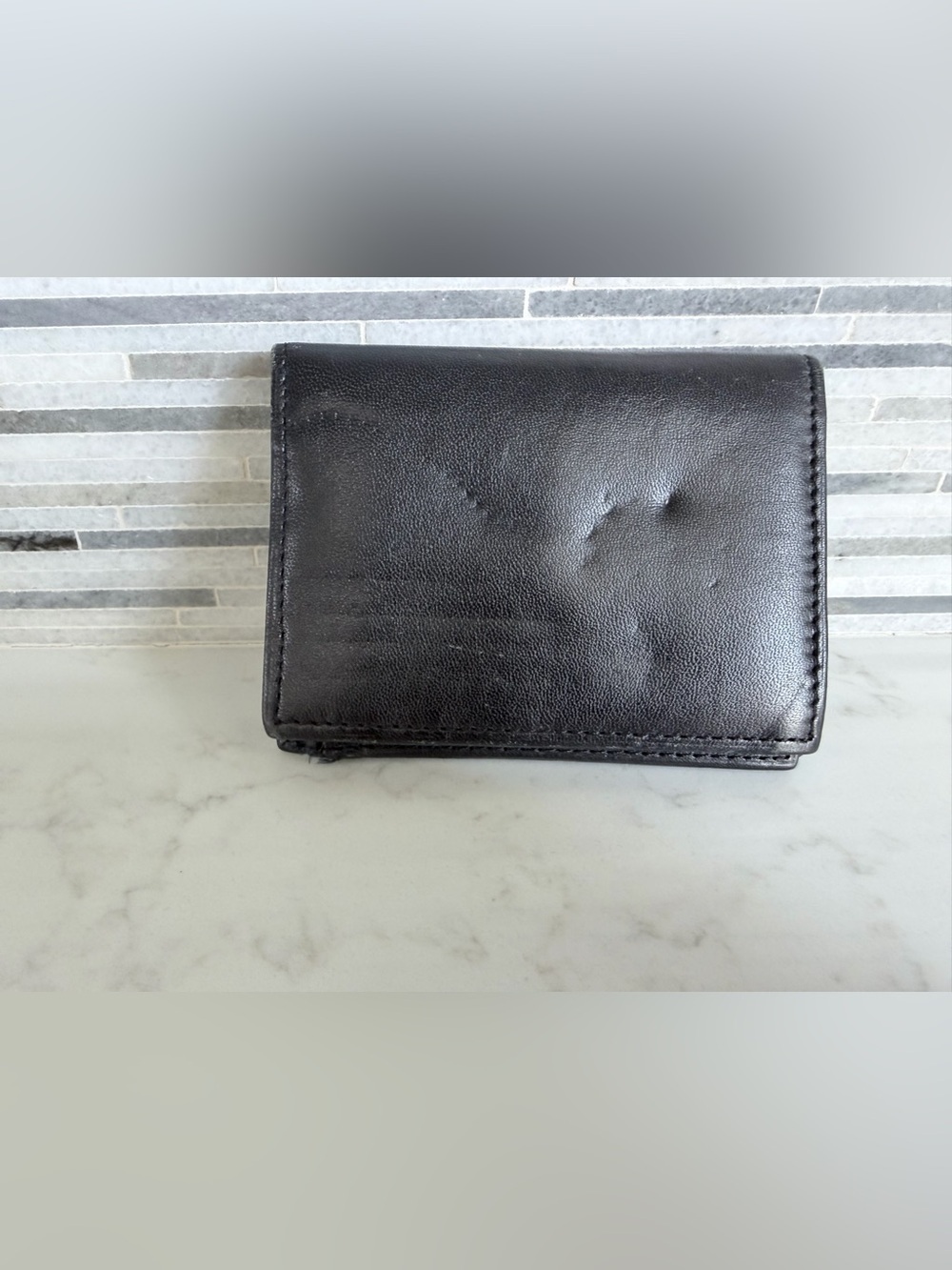 Men's Black Leather Wallet - Classic Minimal Design